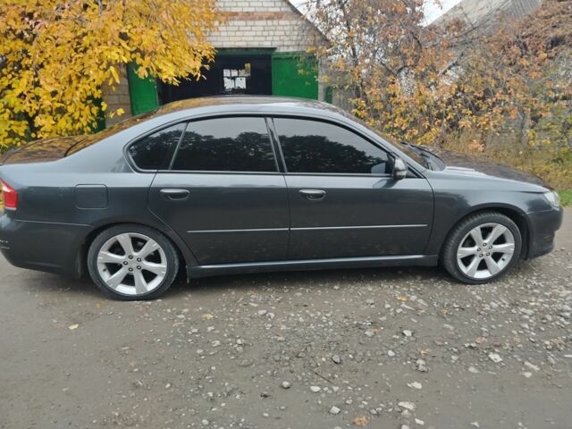 Серый Субару Легаси, объемом двигателя 2 л и пробегом 212 тыс. км за 6000 $, фото 9 на Automoto.ua