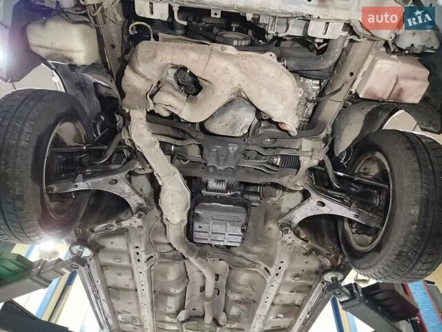 Сірий Субару Легасі, об'ємом двигуна 2 л та пробігом 310 тис. км за 5200 $, фото 10 на Automoto.ua