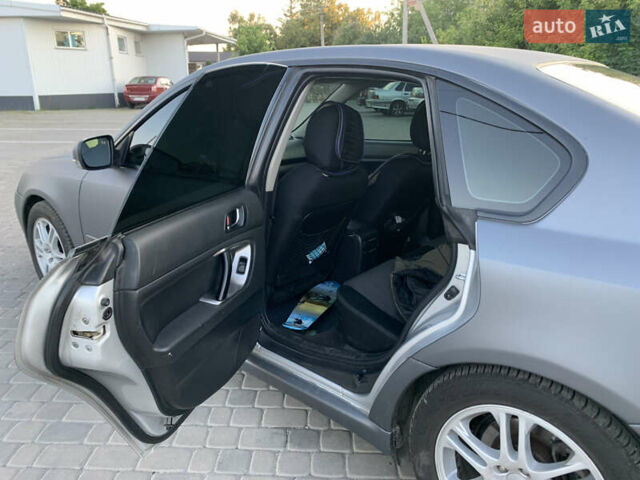 Сірий Субару Легасі, об'ємом двигуна 2 л та пробігом 230 тис. км за 5500 $, фото 45 на Automoto.ua
