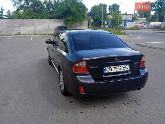 Сірий Субару Легасі, об'ємом двигуна 2 л та пробігом 318 тис. км за 6000 $, фото 4 на Automoto.ua