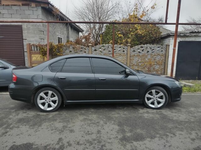 Серый Субару Легаси, объемом двигателя 2 л и пробегом 212 тыс. км за 6000 $, фото 10 на Automoto.ua