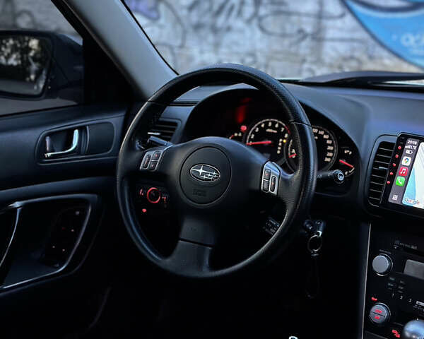 Серый Субару Легаси, объемом двигателя 2 л и пробегом 250 тыс. км за 6999 $, фото 25 на Automoto.ua