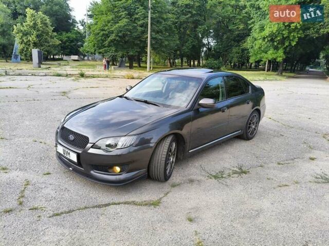 Сірий Субару Легасі, об'ємом двигуна 3 л та пробігом 250 тис. км за 7770 $, фото 6 на Automoto.ua