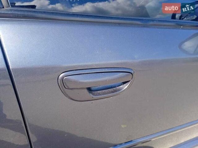 Сірий Субару Легасі, об'ємом двигуна 2 л та пробігом 318 тис. км за 6000 $, фото 12 на Automoto.ua