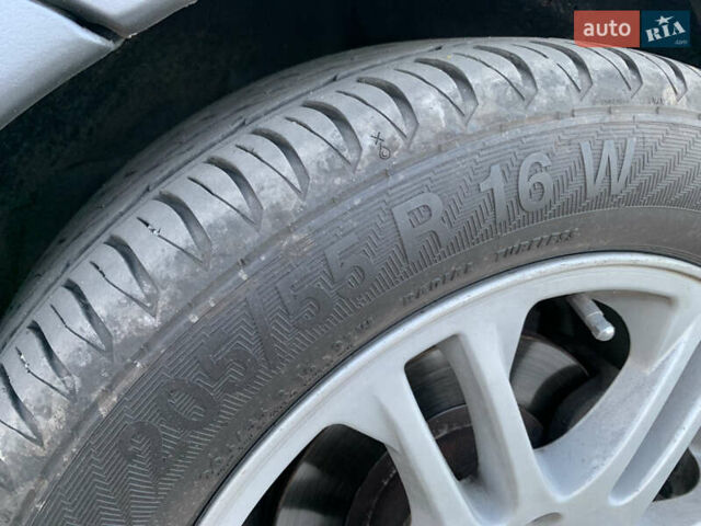 Серый Субару Легаси, объемом двигателя 2 л и пробегом 230 тыс. км за 5700 $, фото 34 на Automoto.ua