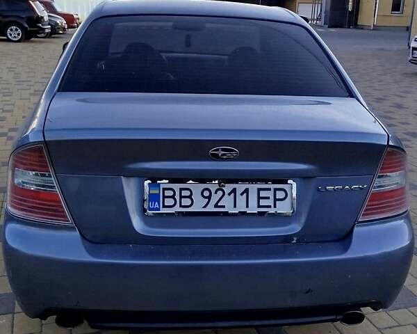 Сірий Субару Легасі, об'ємом двигуна 2 л та пробігом 310 тис. км за 5200 $, фото 3 на Automoto.ua