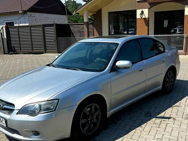 Сірий Субару Легасі, об'ємом двигуна 2 л та пробігом 300 тис. км за 7500 $, фото 1 на Automoto.ua