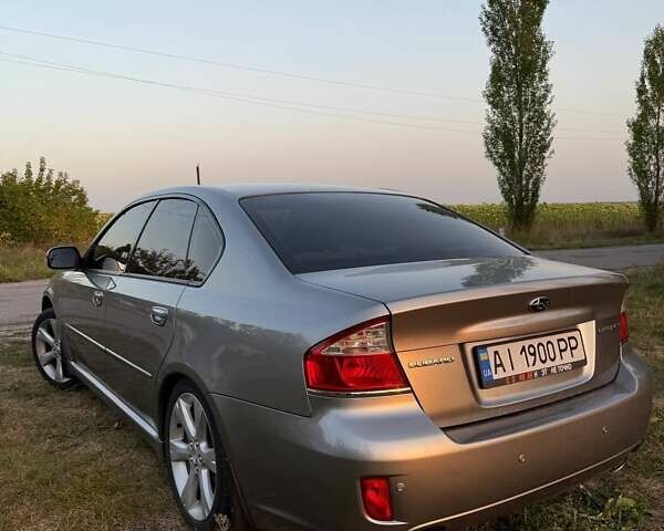 Серый Субару Легаси, объемом двигателя 2 л и пробегом 75 тыс. км за 8500 $, фото 7 на Automoto.ua