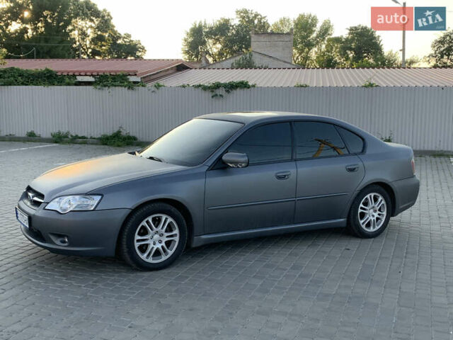 Серый Субару Легаси, объемом двигателя 2 л и пробегом 230 тыс. км за 5700 $, фото 4 на Automoto.ua