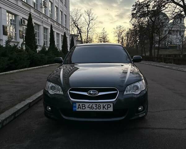 Серый Субару Легаси, объемом двигателя 2 л и пробегом 190 тыс. км за 5600 $, фото 4 на Automoto.ua