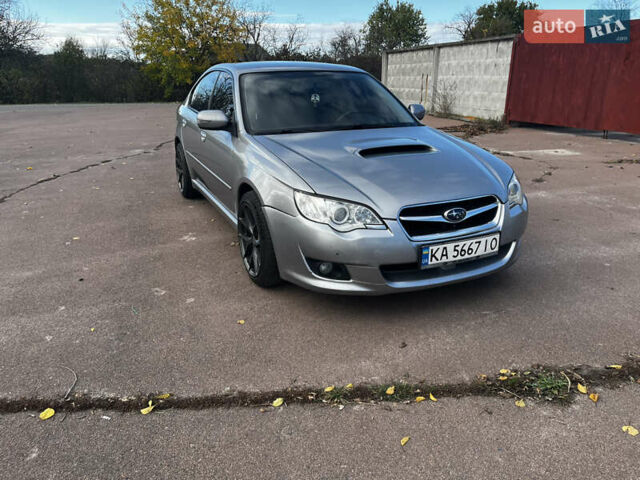 Субару Легасі 2007 у Борисполе на Automoto.ua Сірий Субару Легасі, об'ємом двигуна 2 л та пробігом 280 тис. км за 6000 $, фото 1 на Automoto.ua