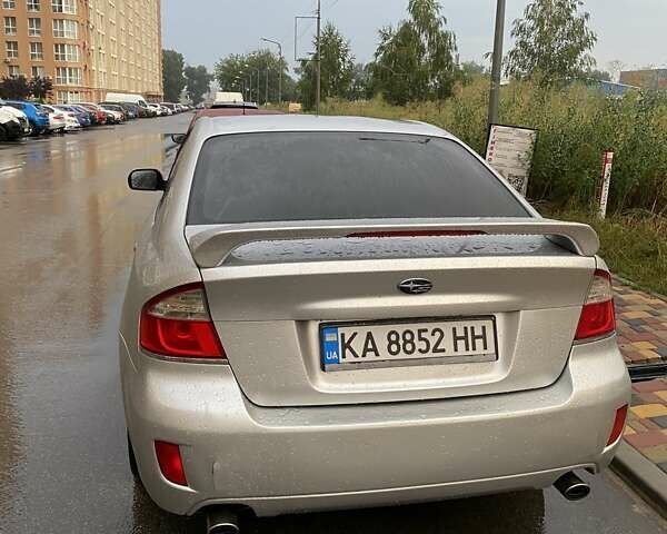 Сірий Субару Легасі, об'ємом двигуна 1.99 л та пробігом 256 тис. км за 6900 $, фото 5 на Automoto.ua