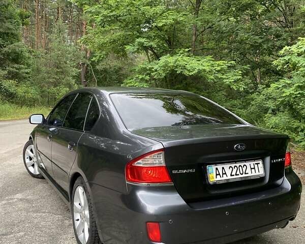 Серый Субару Легаси, объемом двигателя 2 л и пробегом 232 тыс. км за 5900 $, фото 5 на Automoto.ua