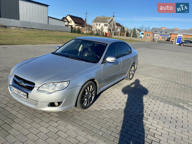 Серый Субару Легаси, объемом двигателя 1.99 л и пробегом 242 тыс. км за 5350 $, фото 2 на Automoto.ua