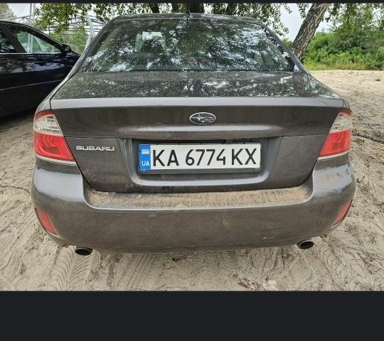 Сірий Субару Легасі, об'ємом двигуна 2 л та пробігом 340 тис. км за 4500 $, фото 2 на Automoto.ua