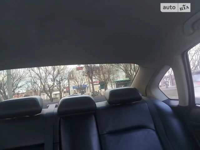 Серый Субару Легаси, объемом двигателя 2 л и пробегом 333 тыс. км за 5300 $, фото 5 на Automoto.ua