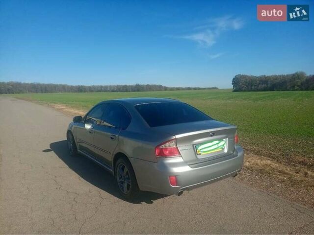 Серый Субару Легаси, объемом двигателя 2 л и пробегом 388 тыс. км за 5990 $, фото 2 на Automoto.ua