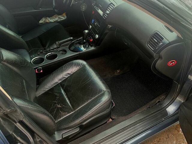 Субару Легаси 2007 в Змиеве на Automoto.ua Серый Субару Легаси, объемом двигателя 2 л и пробегом 20 тыс. км за 8000 $, фото 3 на Automoto.ua