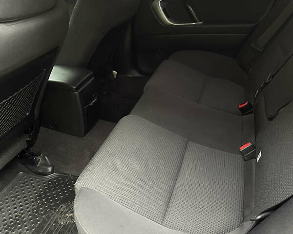 Серый Субару Легаси, объемом двигателя 2 л и пробегом 246 тыс. км за 6000 $, фото 5 на Automoto.ua