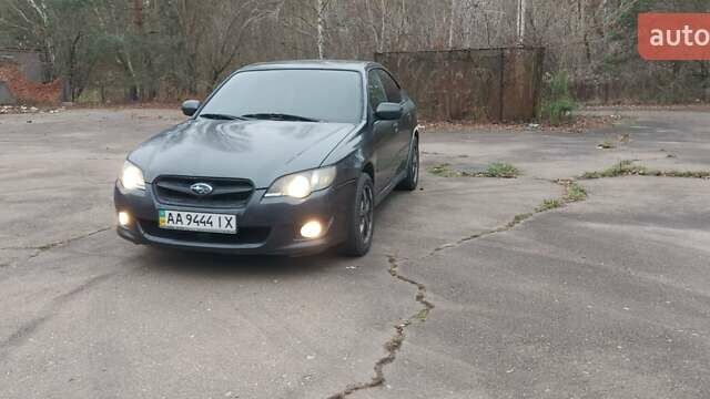 Сірий Субару Легасі, об'ємом двигуна 1.99 л та пробігом 168 тис. км за 3550 $, фото 1 на Automoto.ua