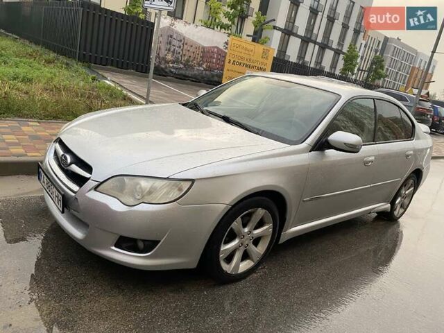 Сірий Субару Легасі, об'ємом двигуна 1.99 л та пробігом 256 тис. км за 6900 $, фото 2 на Automoto.ua