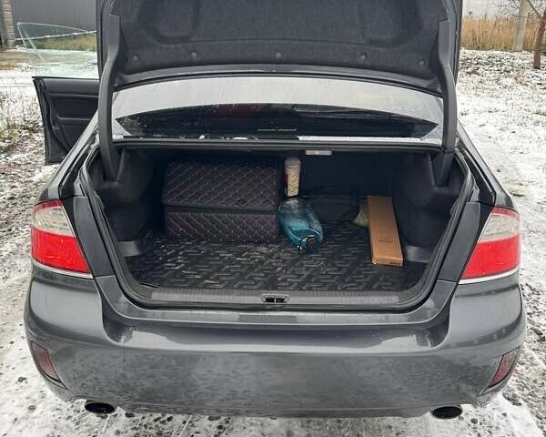 Серый Субару Легаси, объемом двигателя 2 л и пробегом 196 тыс. км за 7000 $, фото 11 на Automoto.ua