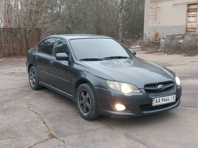 Сірий Субару Легасі, об'ємом двигуна 2 л та пробігом 168 тис. км за 3550 $, фото 1 на Automoto.ua