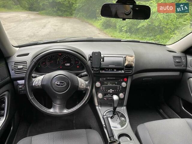 Серый Субару Легаси, объемом двигателя 2 л и пробегом 232 тыс. км за 5900 $, фото 11 на Automoto.ua