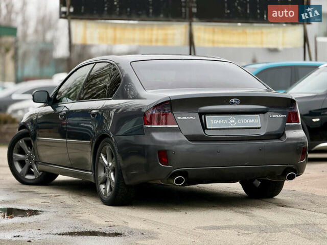 Сірий Субару Легасі, об'ємом двигуна 2 л та пробігом 274 тис. км за 5900 $, фото 2 на Automoto.ua