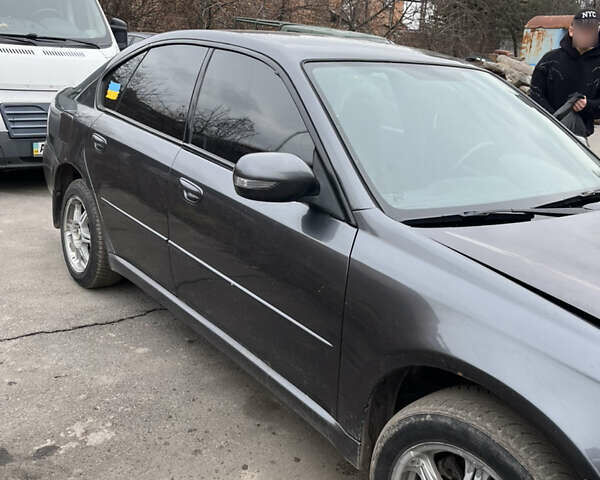 Сірий Субару Легасі, об'ємом двигуна 1.99 л та пробігом 262 тис. км за 4500 $, фото 5 на Automoto.ua