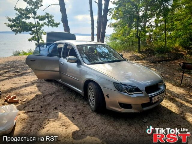 Сірий Субару Легасі, об'ємом двигуна 2 л та пробігом 247 тис. км за 5000 $, фото 3 на Automoto.ua