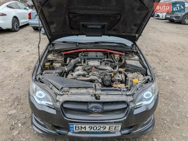 Сірий Субару Легасі, об'ємом двигуна 1.99 л та пробігом 208 тис. км за 6800 $, фото 7 на Automoto.ua
