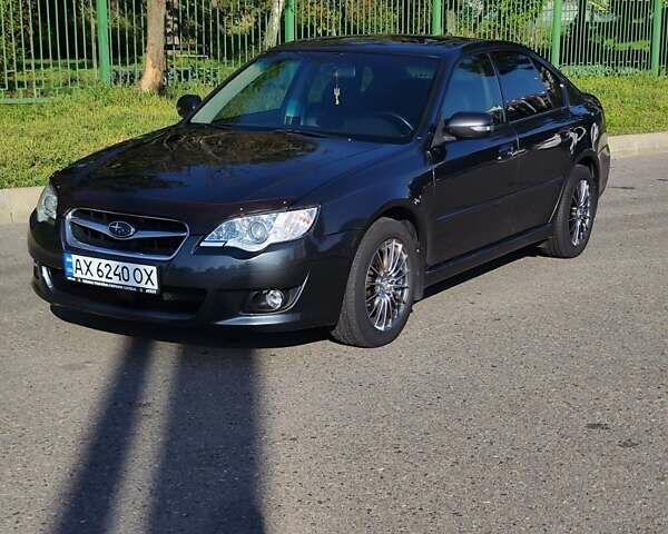 Серый Субару Легаси, объемом двигателя 2 л и пробегом 170 тыс. км за 6800 $, фото 7 на Automoto.ua