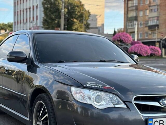 Сірий Субару Легасі, об'ємом двигуна 2 л та пробігом 210 тис. км за 4500 $, фото 2 на Automoto.ua