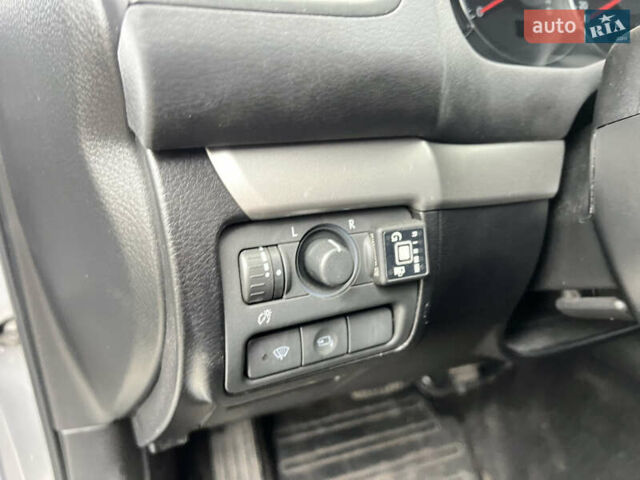 Серый Субару Легаси, объемом двигателя 2 л и пробегом 247 тыс. км за 3900 $, фото 15 на Automoto.ua