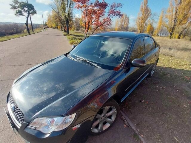 Серый Субару Легаси, объемом двигателя 2.5 л и пробегом 343 тыс. км за 5800 $, фото 3 на Automoto.ua