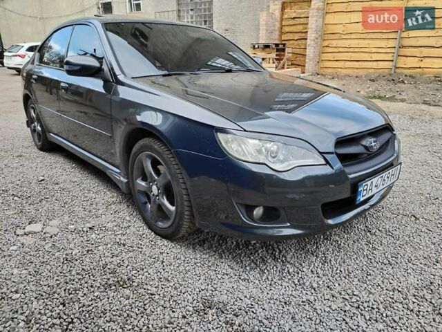 Сірий Субару Легасі, об'ємом двигуна 1.99 л та пробігом 257 тис. км за 6500 $, фото 9 на Automoto.ua