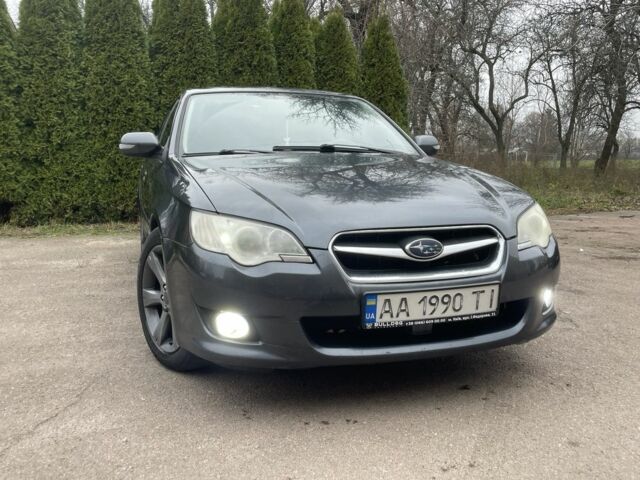 Серый Субару Легаси, объемом двигателя 2 л и пробегом 1 тыс. км за 4700 $, фото 1 на Automoto.ua