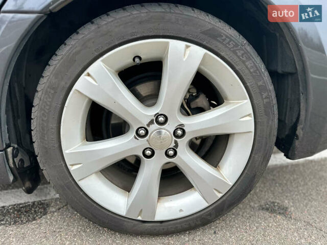 Серый Субару Легаси, объемом двигателя 1.99 л и пробегом 55 тыс. км за 8900 $, фото 14 на Automoto.ua