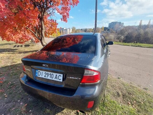 Серый Субару Легаси, объемом двигателя 2.5 л и пробегом 343 тыс. км за 5800 $, фото 2 на Automoto.ua