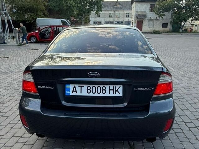 Серый Субару Легаси, объемом двигателя 2 л и пробегом 300 тыс. км за 5900 $, фото 1 на Automoto.ua
