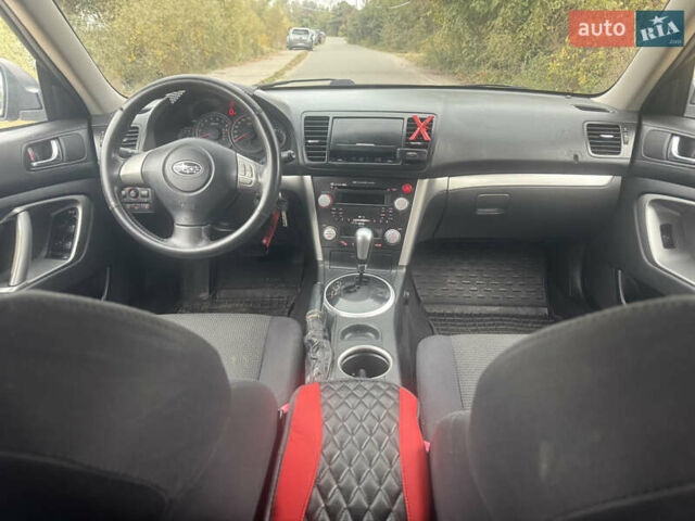 Сірий Субару Легасі, об'ємом двигуна 2 л та пробігом 280 тис. км за 5400 $, фото 5 на Automoto.ua