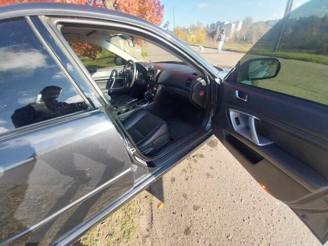 Серый Субару Легаси, объемом двигателя 2.5 л и пробегом 343 тыс. км за 5800 $, фото 5 на Automoto.ua