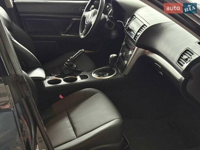 Сірий Субару Легасі, об'ємом двигуна 2 л та пробігом 320 тис. км за 6440 $, фото 10 на Automoto.ua