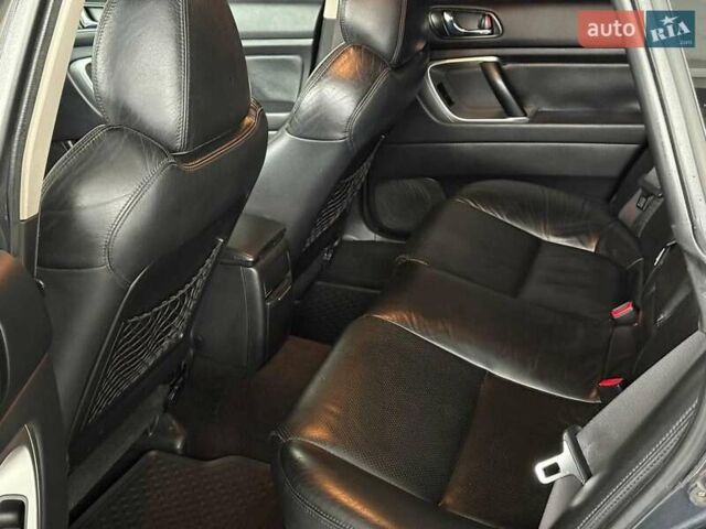 Сірий Субару Легасі, об'ємом двигуна 2 л та пробігом 320 тис. км за 6440 $, фото 9 на Automoto.ua