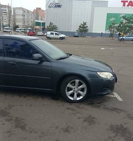 Сірий Субару Легасі, об'ємом двигуна 1.99 л та пробігом 216 тис. км за 5300 $, фото 8 на Automoto.ua