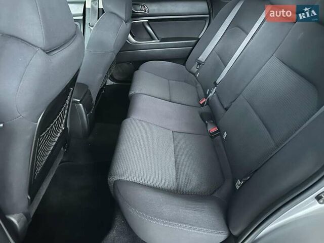 Серый Субару Легаси, объемом двигателя 2 л и пробегом 193 тыс. км за 6490 $, фото 12 на Automoto.ua