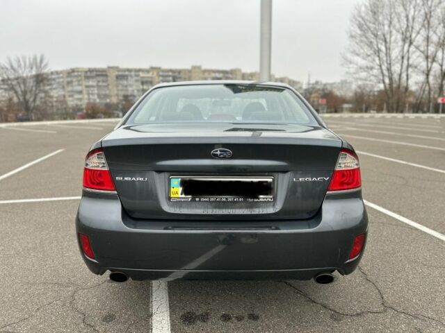 Сірий Субару Легасі, об'ємом двигуна 2 л та пробігом 55 тис. км за 7900 $, фото 5 на Automoto.ua