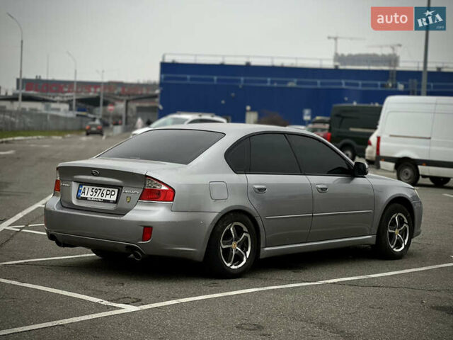 Серый Субару Легаси, объемом двигателя 2 л и пробегом 247 тыс. км за 3900 $, фото 2 на Automoto.ua