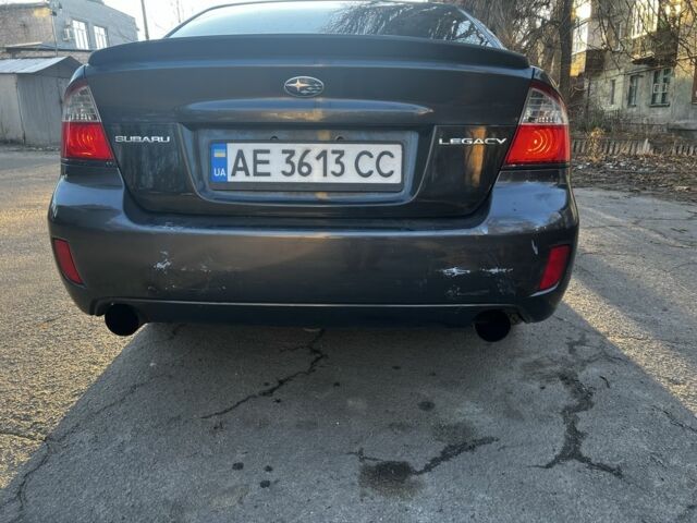 Субару Легасі 2008 у Дніпро (Дніпропетровську) на Automoto.ua Сірий Субару Легасі, об'ємом двигуна 2 л та пробігом 180 тис. км за 5000 $, фото 2 на Automoto.ua
